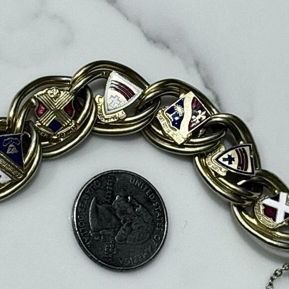 Vintage Gold Tone Heraldic Enamel Shield Link Bracelet 7" - Picture 13 of 14